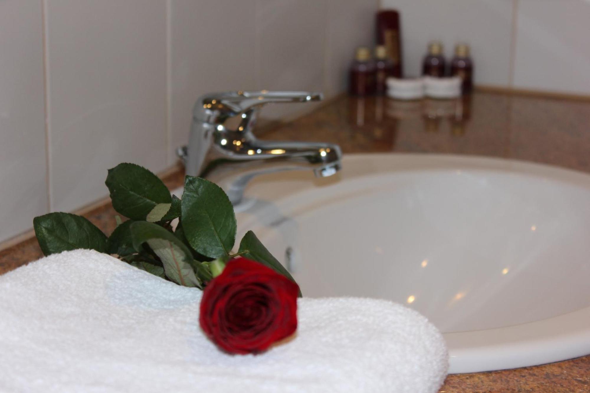 Kendros Hotel Plovdiv Phòng bức ảnh