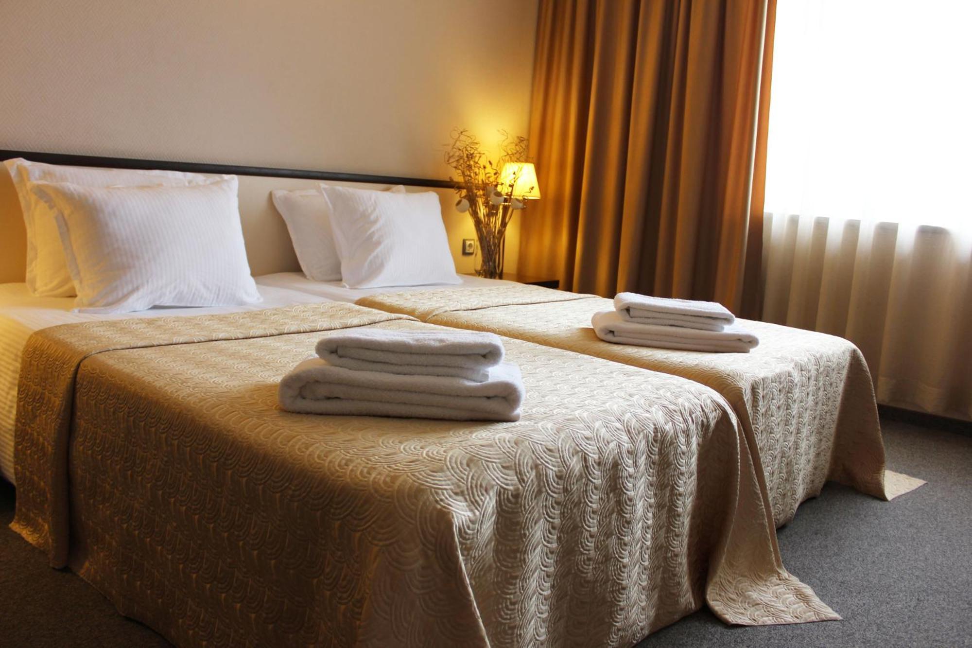 Kendros Hotel Plovdiv Phòng bức ảnh