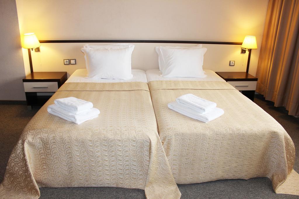 Kendros Hotel Plovdiv Phòng bức ảnh