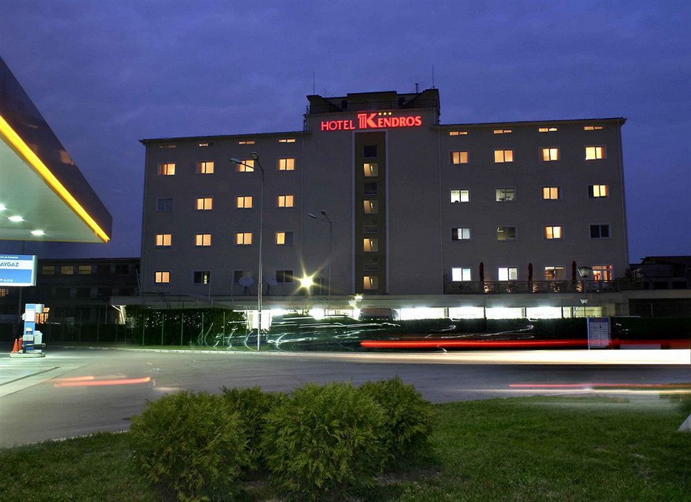 Kendros Hotel Plovdiv Ngoại thất bức ảnh
